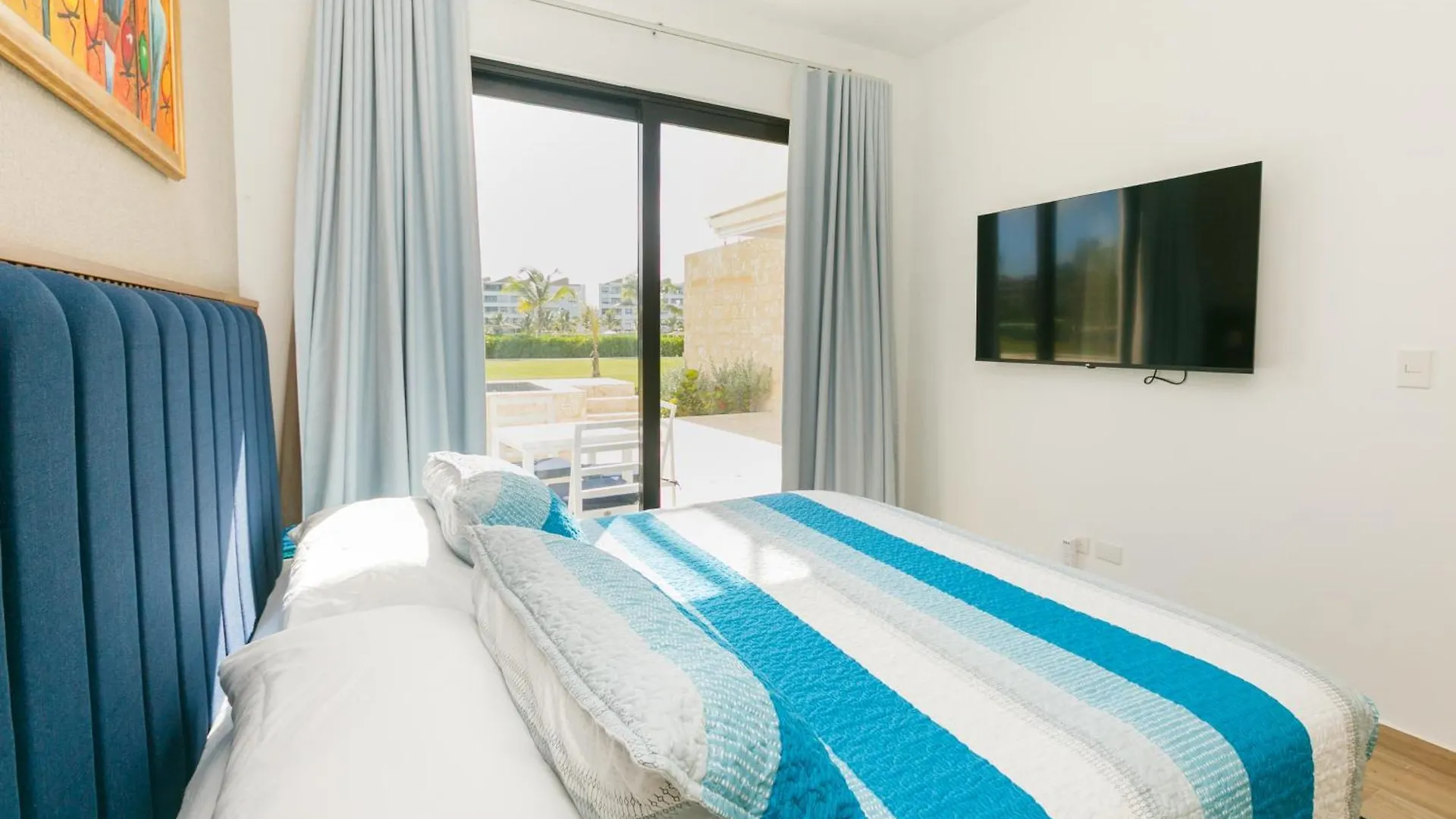 Luxury Oasis In Пунта-Кана 0*,  Доминиканская Республика