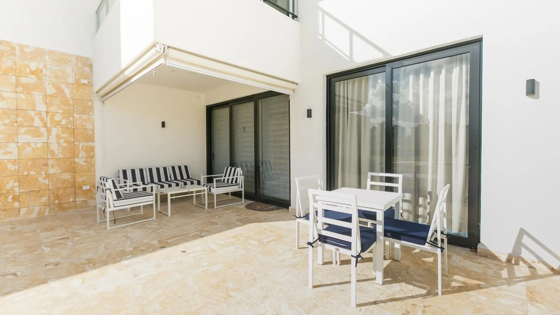 Luxury Oasis In Пунта-Кана 0*,  Доминиканская Республика